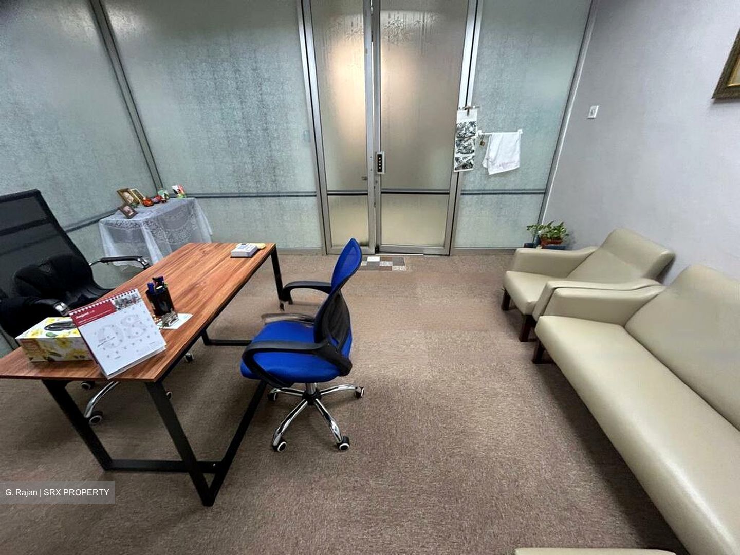 Bylands Building (D7), Office #462984571